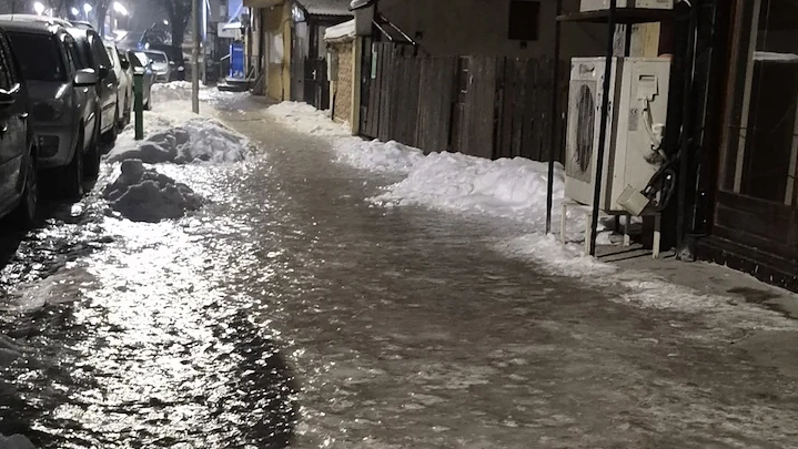 Хора, не излизайте! Леден ад в Русе