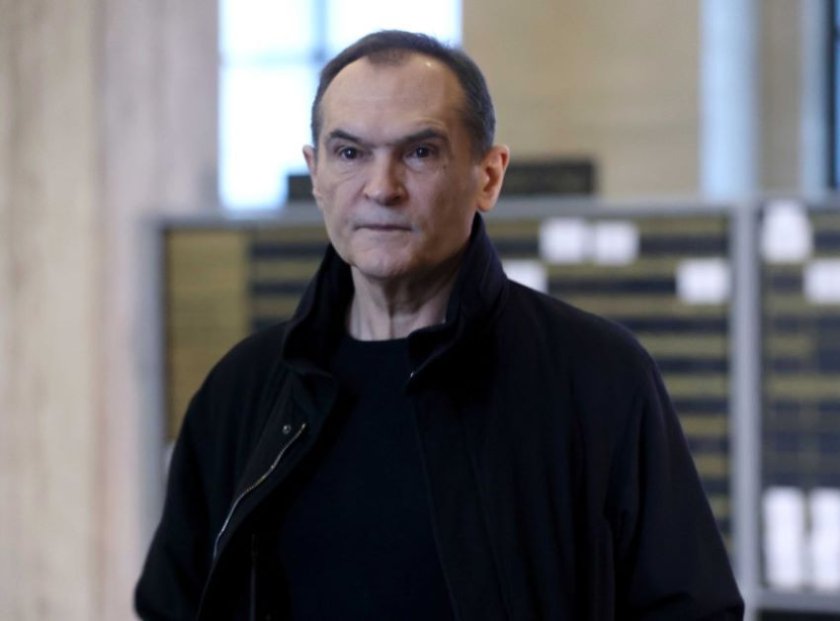 Божков няма да участва в изборите, ще гласува за Радев