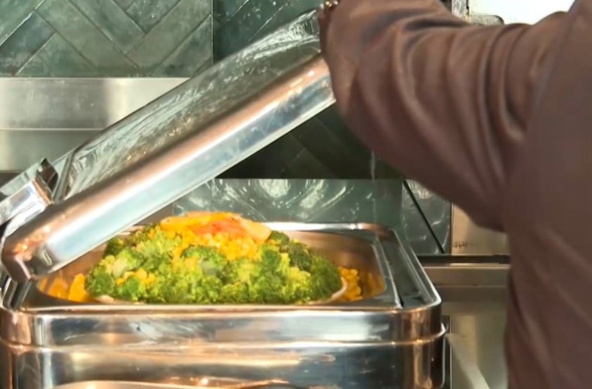 БАБХ погва хотелските ресторанти заради храни с изтекъл срок на годност