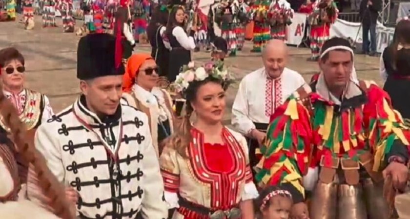 Истинска сватба спретнаха на СУРВА в Перник