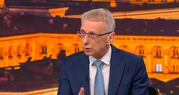 Денков жали за Лена: Ценен човек беше за партията