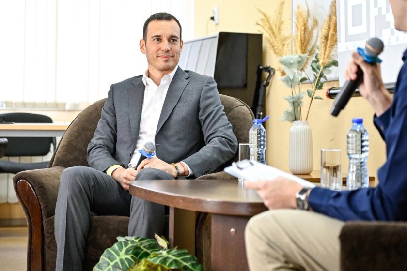 Столичният транспорт пак изнудва?