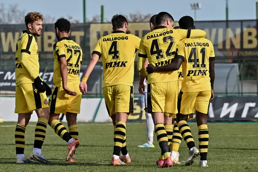 Неделев реши контролата Ботев Пд - Спартак Вн