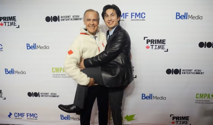 Хм, с кого се гушка премиерът на Канада?