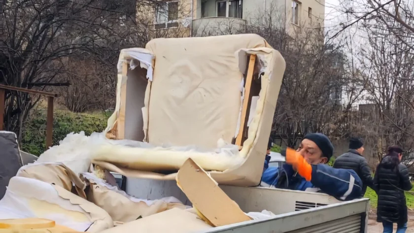 Извозиха 127 тона отпадъци от "Слатина" и "Подуяне"