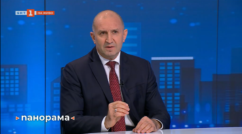 Радев в "Панорама": Най-удобно за олигархията беше да остана на поста си 