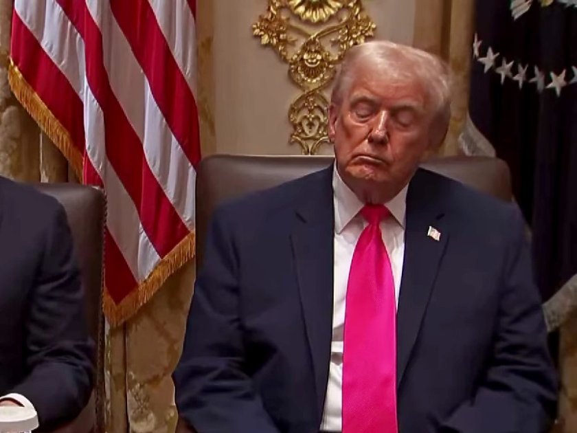 Американският президент Доналд Тръмп отрече да е заспал по време