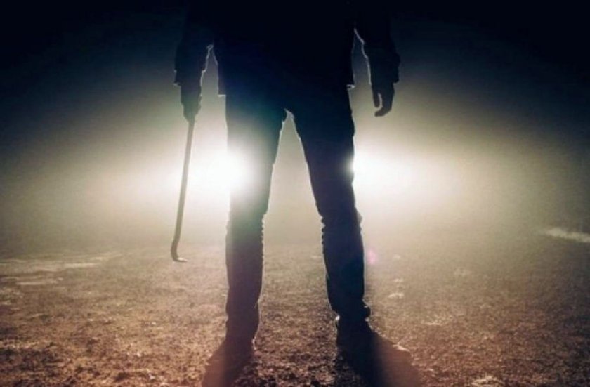 Перничанин преби племенника си с метална тръба