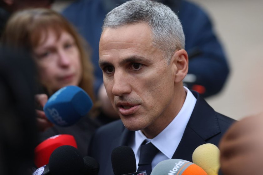 Копринков дал вътрешен министър на Андрей Гюров на тайна среща в "Пирин Голф"