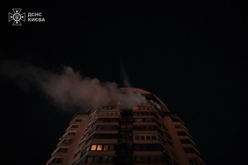 Масирани удари по Киев, Тръмп бълнува "напредък"