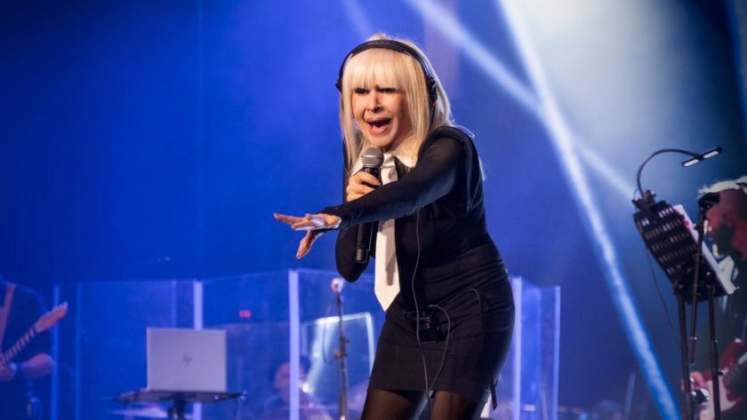 Лили Иванова готви грандиозен концерт в София под зведното небе.