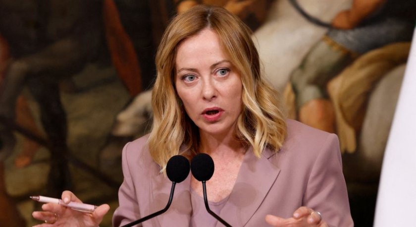 Скандал в Италия: Ангел ли е Джорджа Мелони?