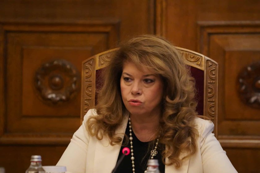 Финални консултации: Йотова кани МЕЧ, АПС и "Величие" на 10 февруари 