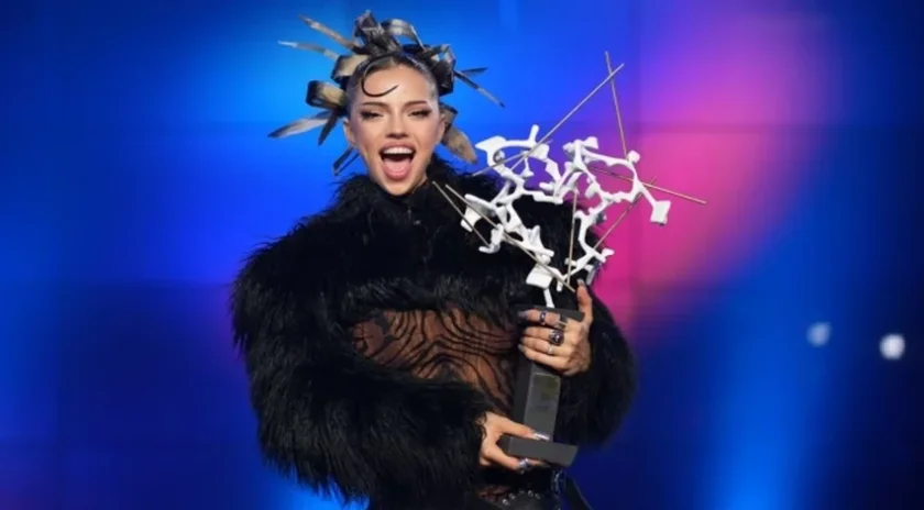 Певицата Дара няма да се откаже от състезанието в песенния