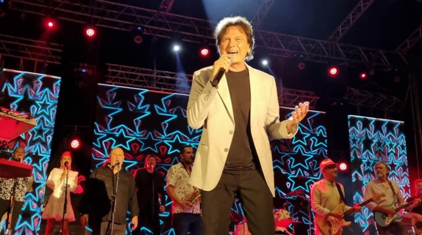 Фолк иконата Здравко Чолич бил в Загреб, когато взривили дома му