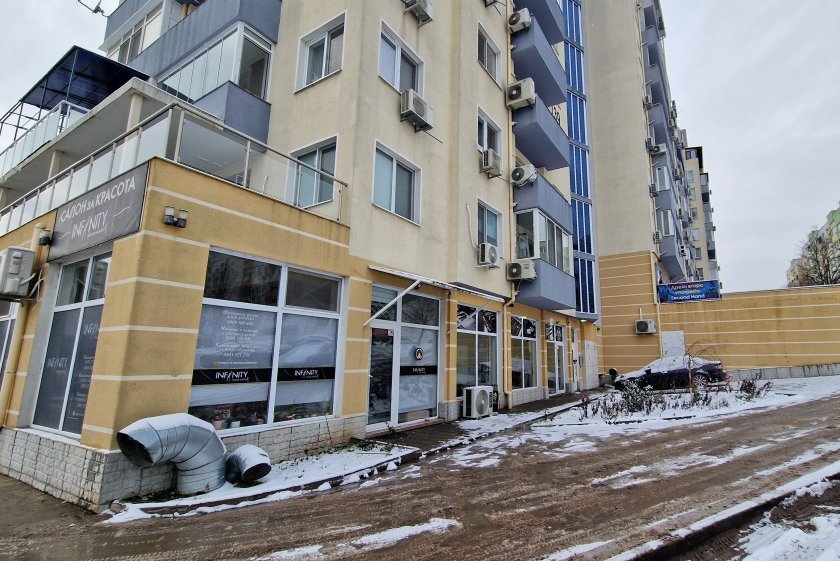 Пробив: Полицията в Бургас свали 120 видеоклипа с разголени клиентки