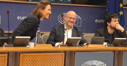 Радан Кънев: Влизането в частната фирма на Тръмп е опасно за България!