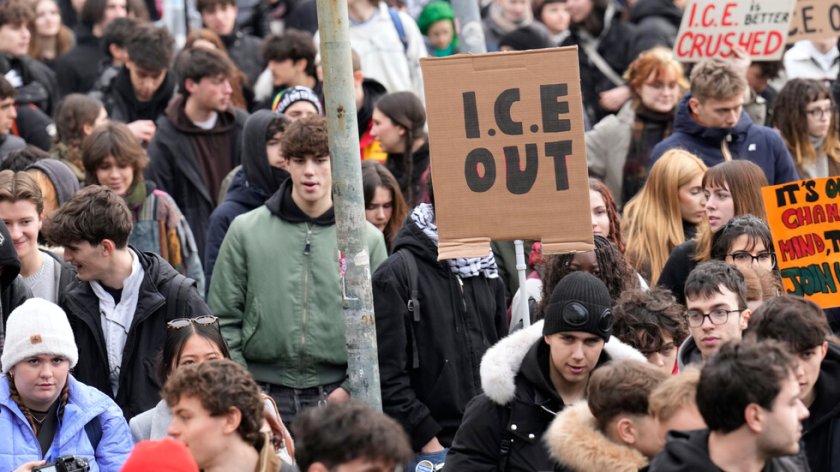 Студенти на протест в Милано заради американските имиграционни агенти на Олимпийските игри