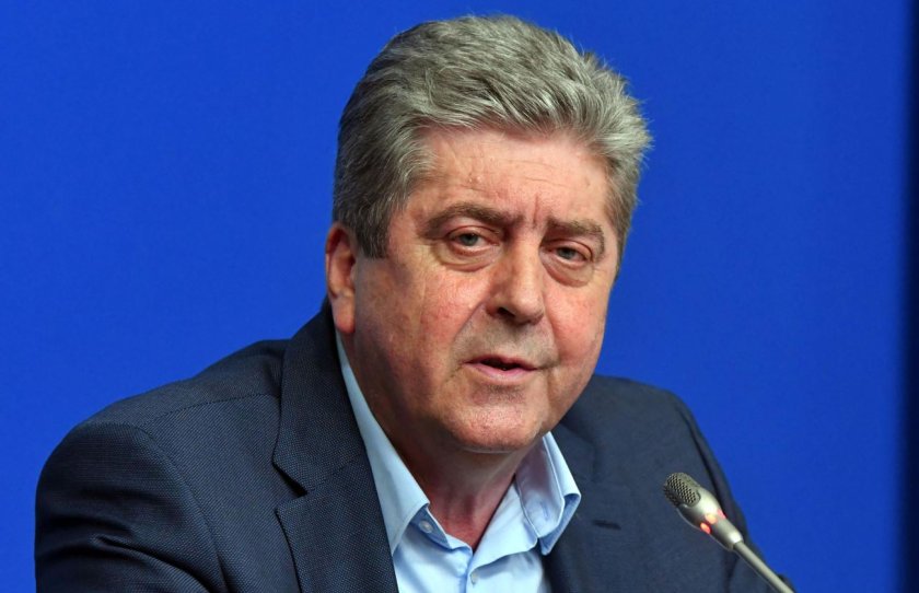 Президентът Георги Първанов (2002-2012 г.) коментира в предаването Денят започва“