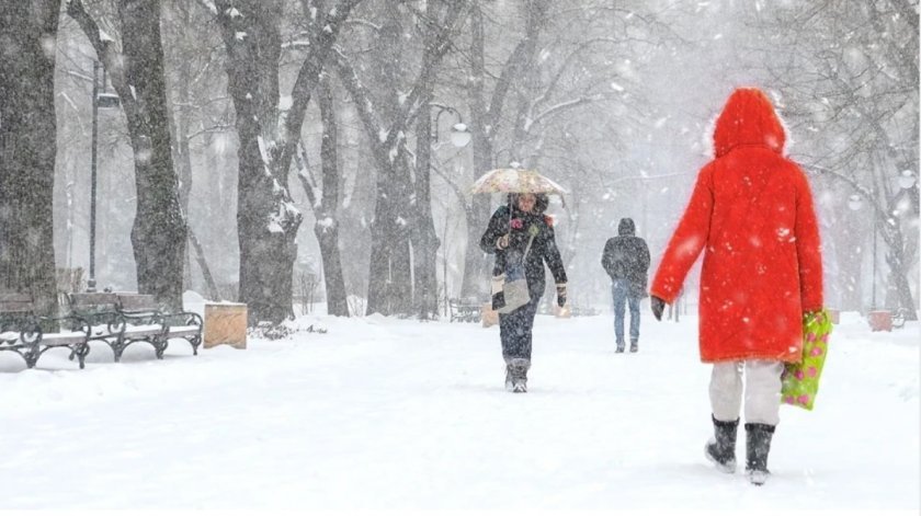 Зимата не си отива, ето какво време ни очаква от утре