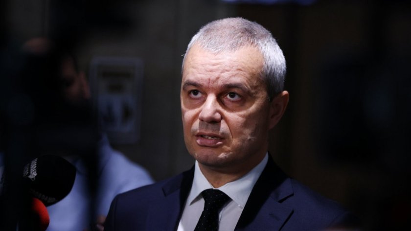 Лидерът на "Възраждане" поиска оставката на Терзиев заради "Петрохан"