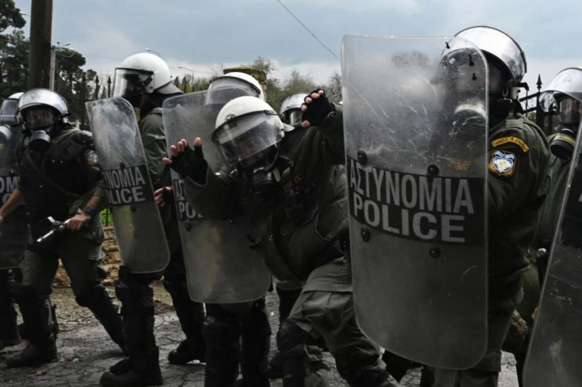 Анархисти вилняха из Солун