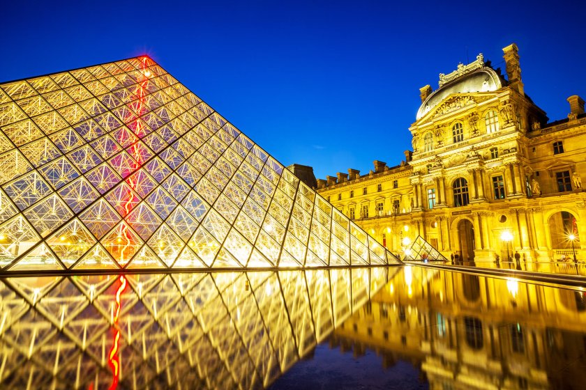 Франция задържа деветима за измама с билети за Лувъра