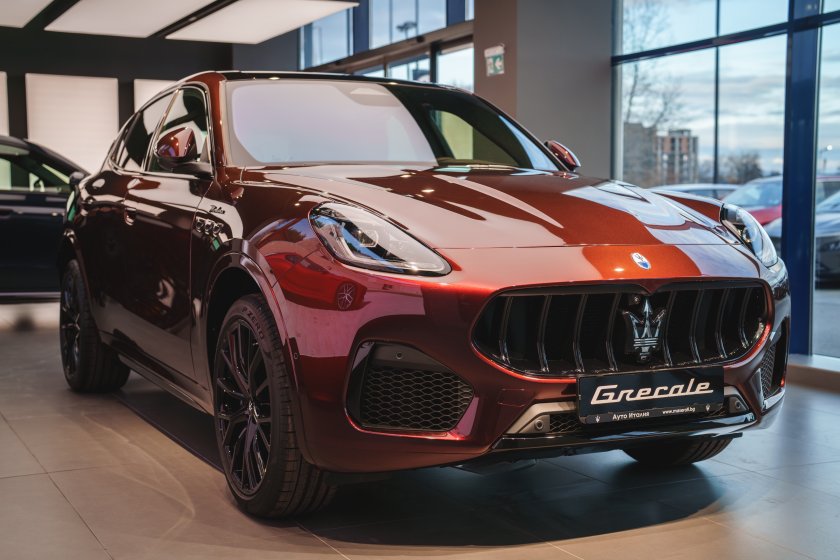 Кой си купи единственото за България "Мазерати" за четвърт млн. лева?