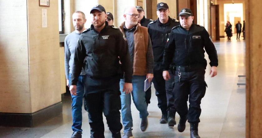 Делото &bdquo;Исторически парк&ldquo;: Пуснаха под гаранция от по 10 000 евро Бисер Сивков и Николай Куцаров