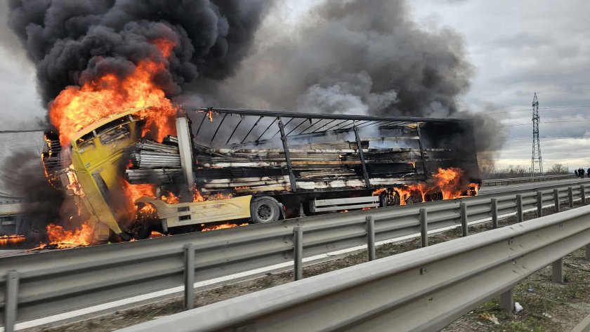 Тир гори на Северната тангента (СНИМКИ)