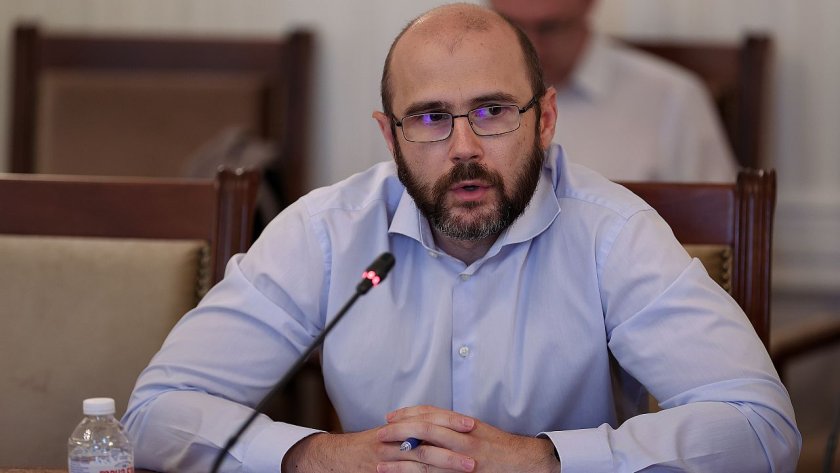 Гюров избра Андрей Янкулов за правосъден министър