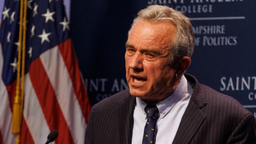 Здравният министър на Тръмп: Шмърках кокаин от тоалетни чинии