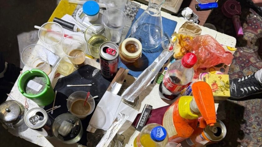 Разбиха домашна лаборатория за метамфетамин в Бургас