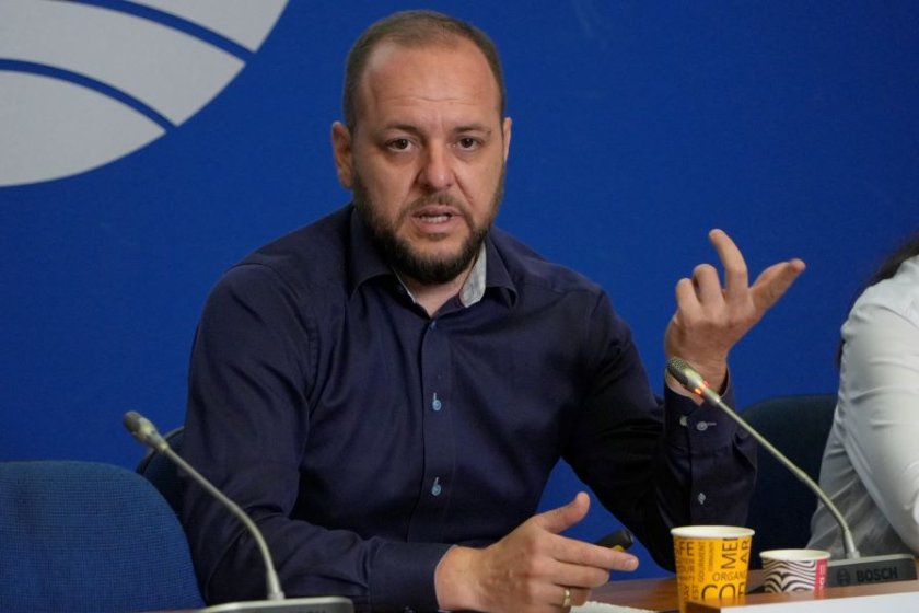 Борислав Сандов: 15-годишният Алекс много приличаше на Иво Калушев 