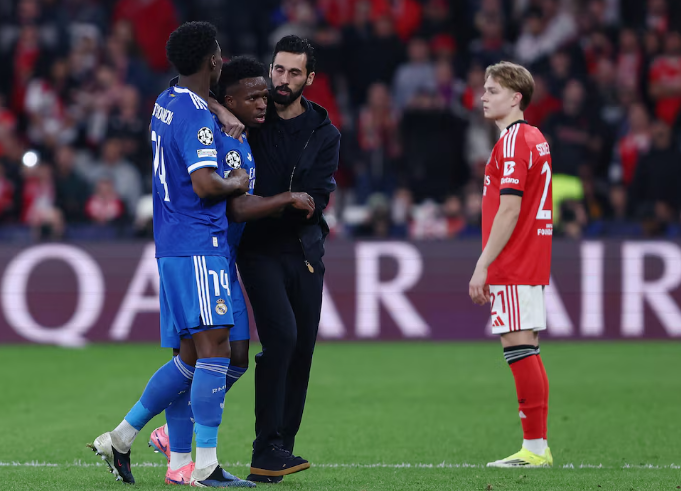 Винисиус: Расистите са страхливци!