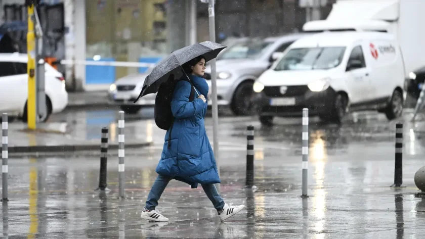 Валежи от дъжд днес, след това - сняг