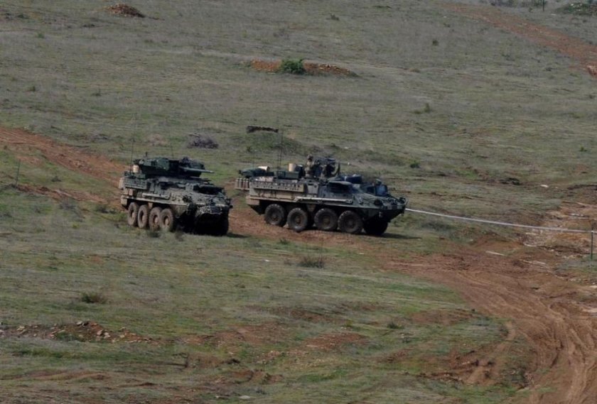 Първите 5 бойни бронирани машини &bdquo;Страйкър&ldquo; пристигнаха у нас