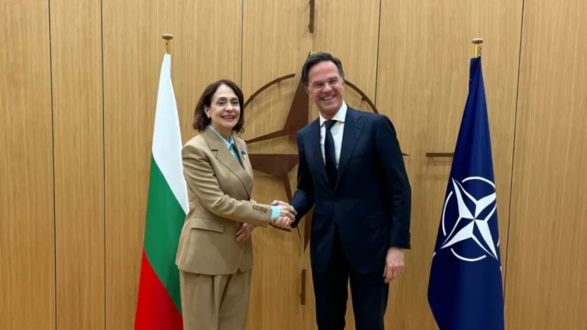 Надежда Нейнски на среща с Марк Рюте в Брюксел