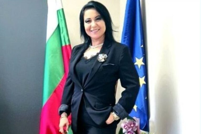 Прокурорка с "кърваво" писмо: Владимир Николов е солташак на Гешев!