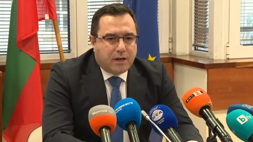 Заринаха КЕВР с жалби за високи сметки за ток