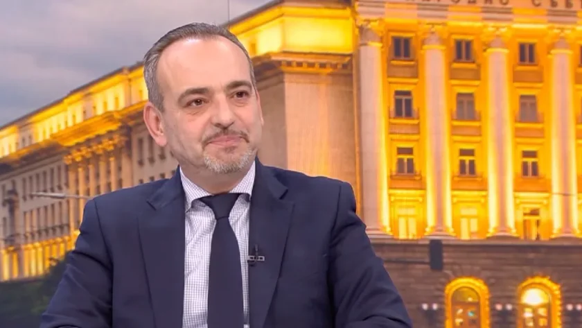 Добри Митрев: Никой не ни е обещавал евтина демокрация