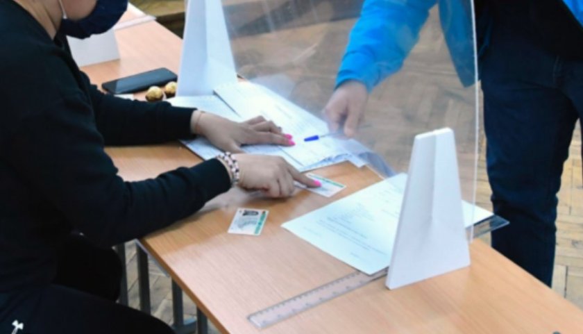 ЦИК обяви рекордни възнаграждения за членовете на СИК и РИК