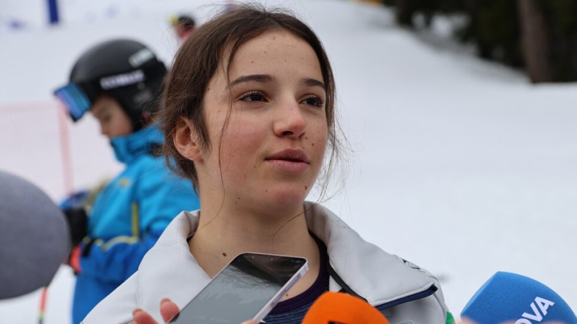 Малена Замфирова с бронз в паралелния гигантски слалом от Световната купа по сноуборд в Полша