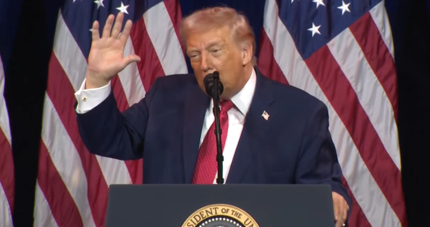 Тръмп: Иран искат да преговарят. Аз казах: Твърде късно!&ldquo;