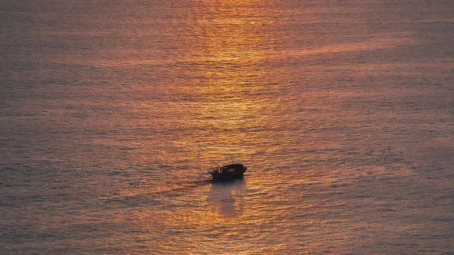 Започва независимо разследване на потъналия край Маслен нос кораб