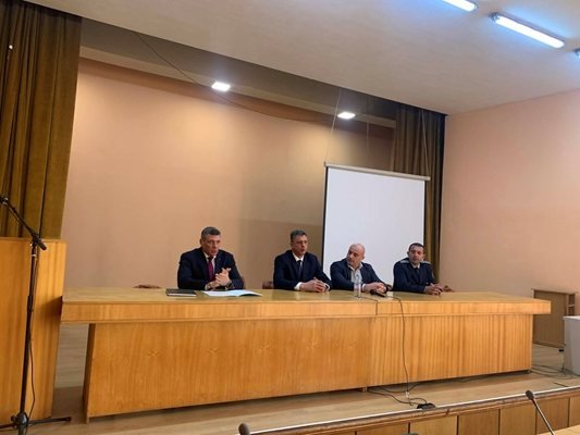 Главсекът на МВР представи новия директор на ОДМВР-Кюстендил 
