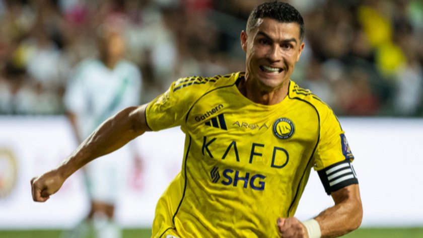 Роналдо с неясна контузия