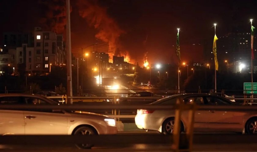 Израел удари Иран!