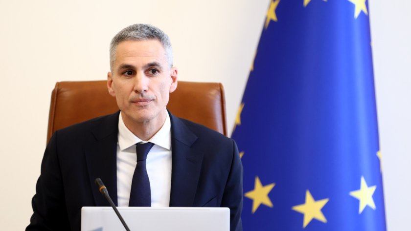 Гюров свика извънредна среща заради ситуацията в Близкия изток