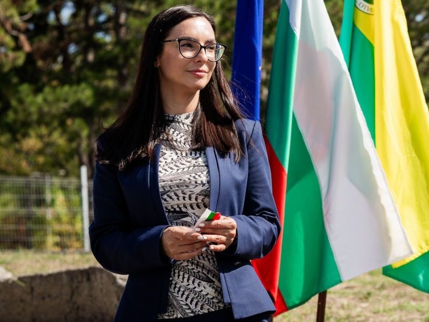 ДБ скочи: Шефката на ВиК Холдинга е жена на Деньо Денев, оставка! (ВИДЕО)